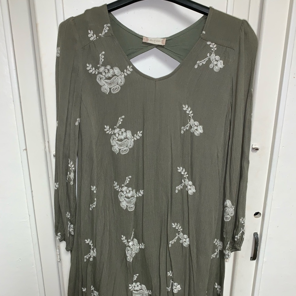 green, flowy dress with embroidery !!